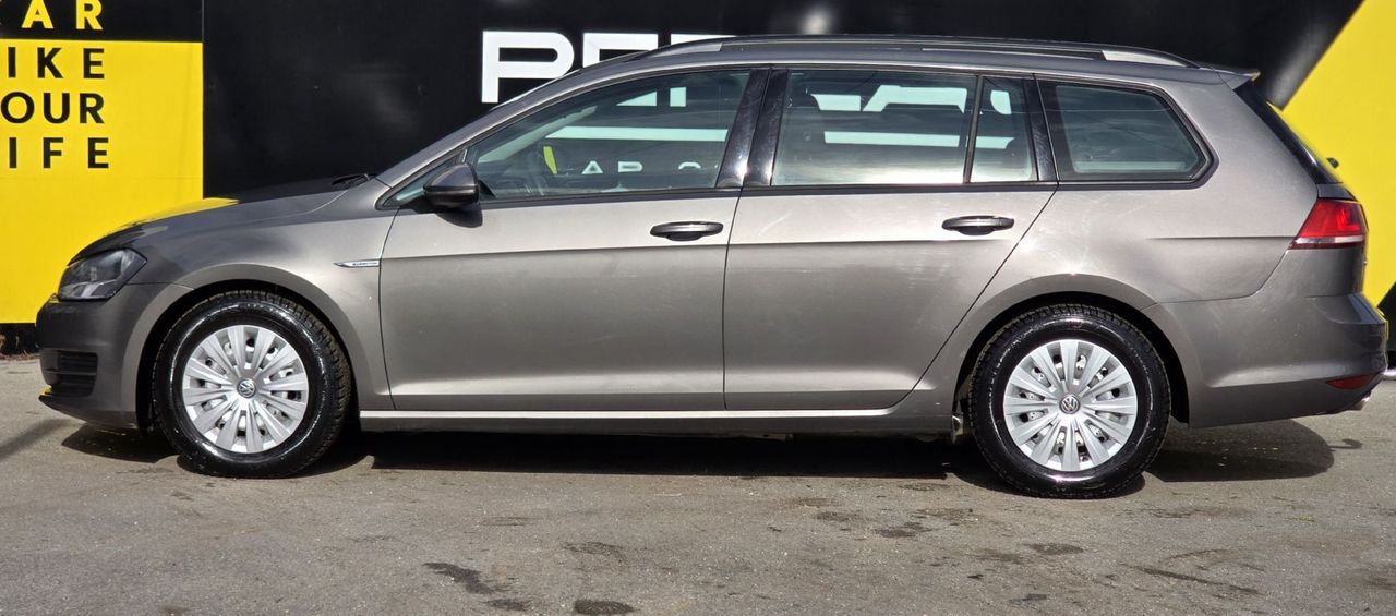 Zunanja slika - VW Golf - 1.6 TDI-KREDIT BREZ POLOGA-ODLIČEN - 8