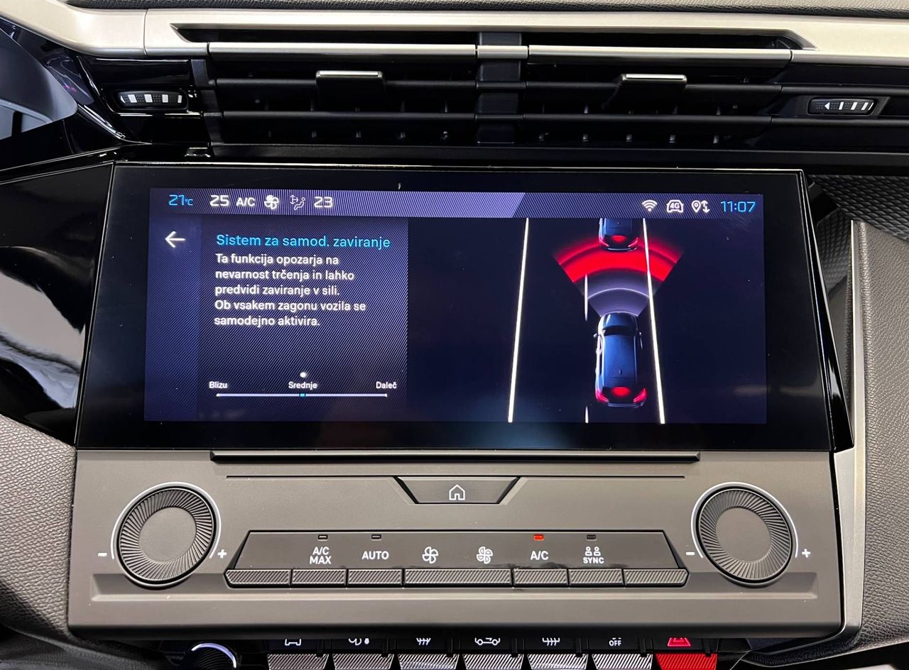 Zunanja slika - Peugeot 308 - 1.5 BLUEHDI-130KM-VIRTUAL-FULL-LED-KEYLESS-PDC-A - 17