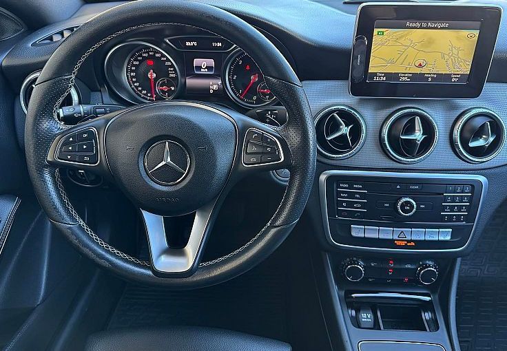Zunanja slika - Mercedes-Benz CLA-Razred - CLA Shooting Brake 220d 177ks °AUT+F-1° °FULL LED° °18-COL° - 9