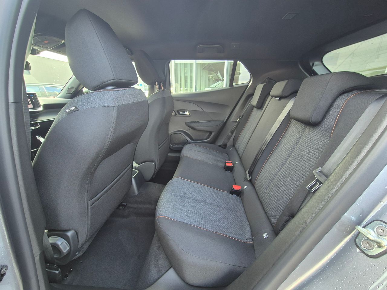 Zunanja slika - Peugeot 2008 - Active Pack PureTech 100 - 5