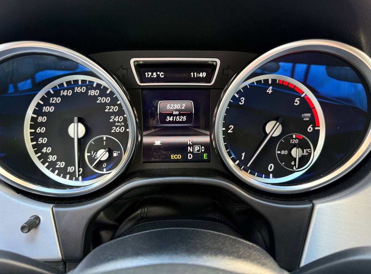 Zunanja slika - Mercedes-Benz ML-Razred - ML 250 BlueTEC 4MATIC LED NAVI TEMP PDC USNJE TOP. - 15