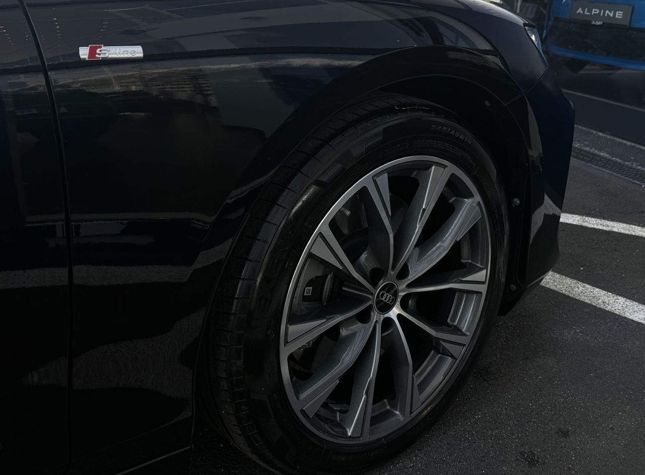 Zunanja slika - Audi A6 - Avant 40 TDI Quattro  S-Line  Matrix  Kljuka - 17