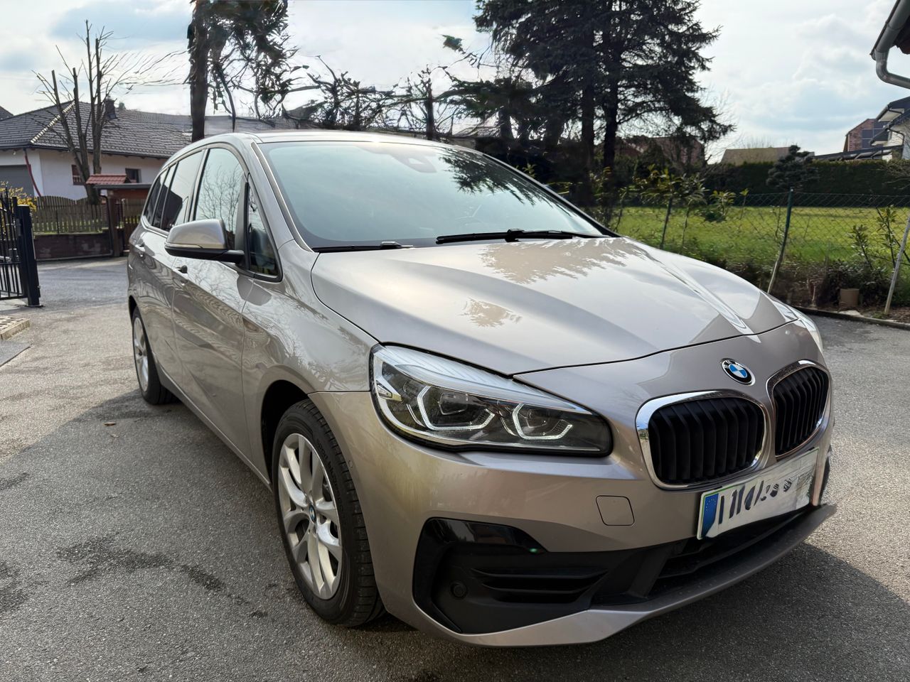 Zunanja slika - BMW Serija 2 - 218d xDrive Gran Tourer Sport Line Avt. - 2