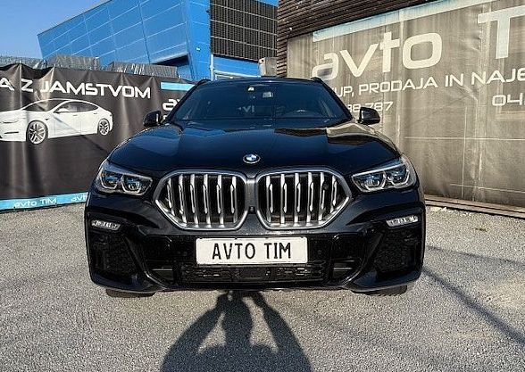 Zunanja slika - BMW serija X6: - xDrive40d Adapt. Zračno ACC Pano LASER NIGHTVISION - 5