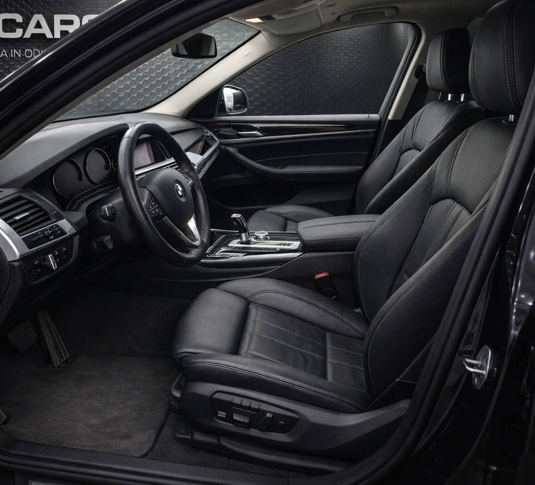 Zunanja slika - BMW X4 - serija : xDrive30d xLine-Alu19-Panorama-Kamera - 3