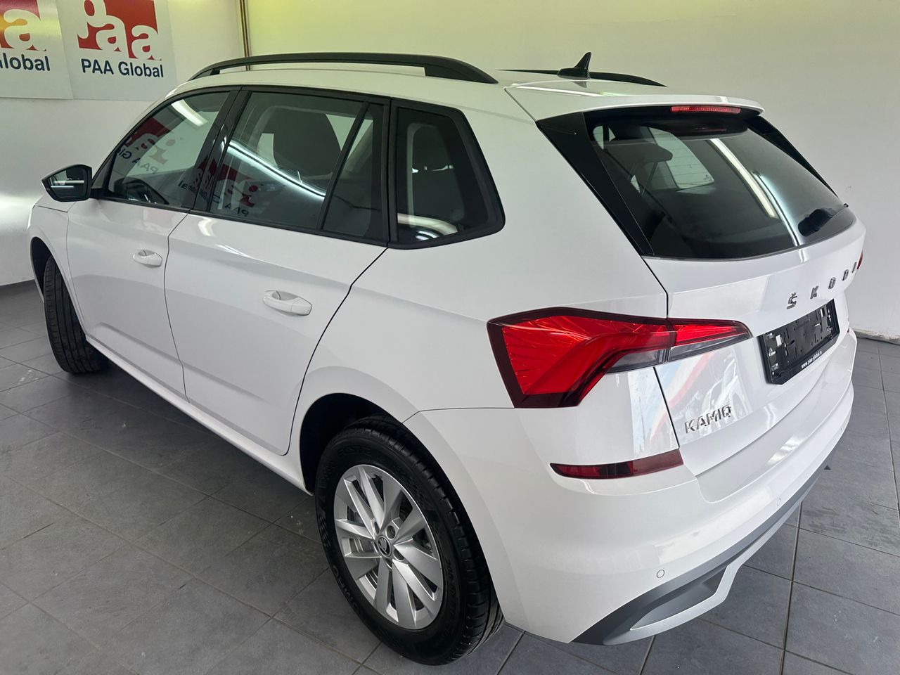 Zunanja slika - Škoda Kamiq - 1.0 TSI 70 kw.2023.SAMO 47.900 KM - 16