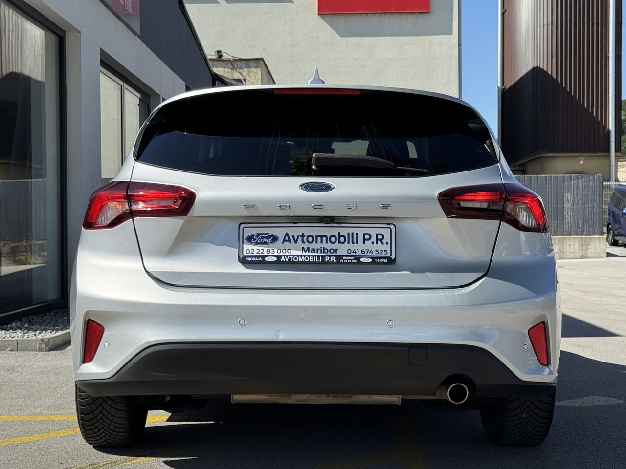 Zunanja slika - Ford Focus - 1.0 EcoBoost 125KM Connected ZIMSKI PAKET.FULL LED - 16