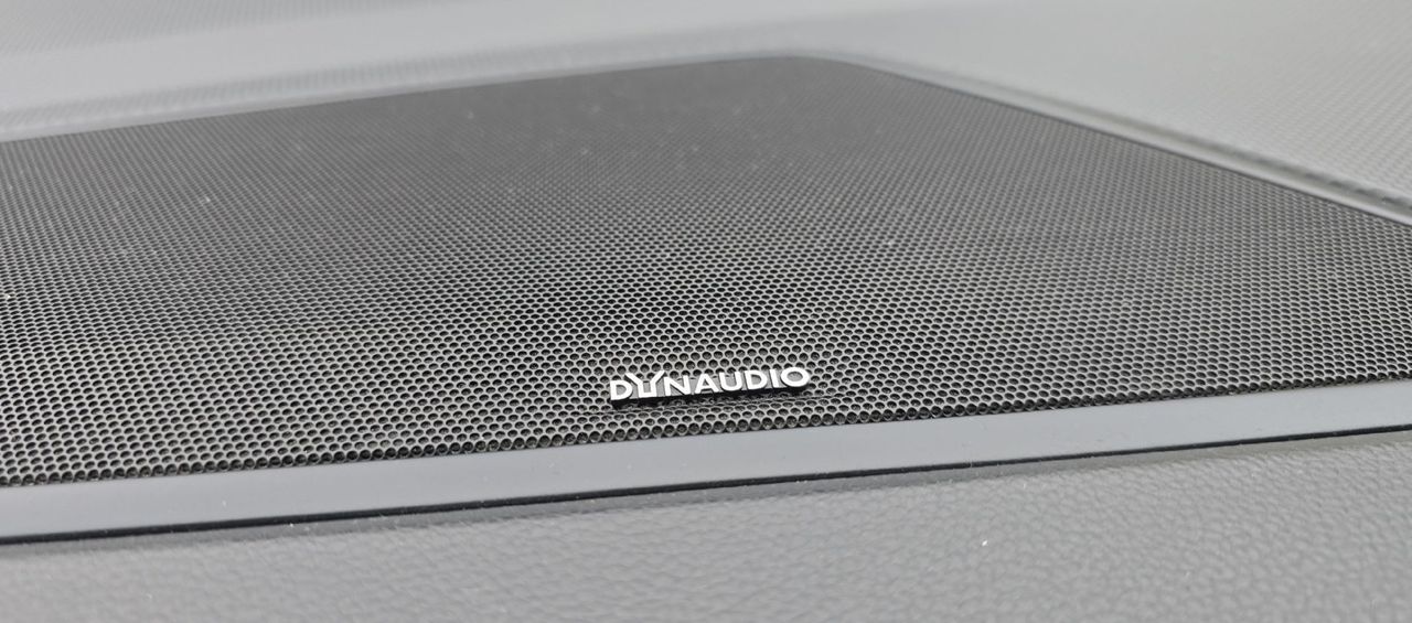 Zunanja slika - VW Tiguan - 2.0 TDI DSG Highline-PANORAMA-VIRTUAL-ACC-ALU- - 17