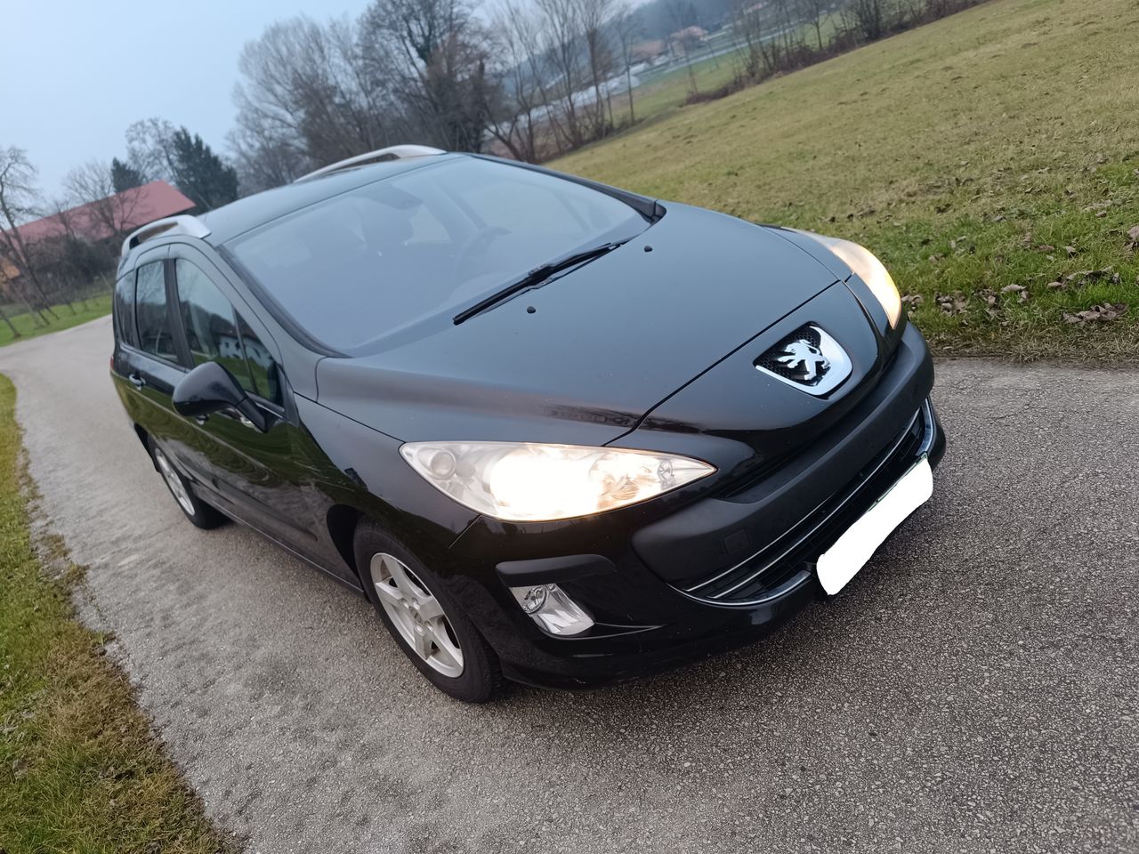 Zunanja slika - Peugeot 308 - SW Premium 1,6 HDi FAP - 3