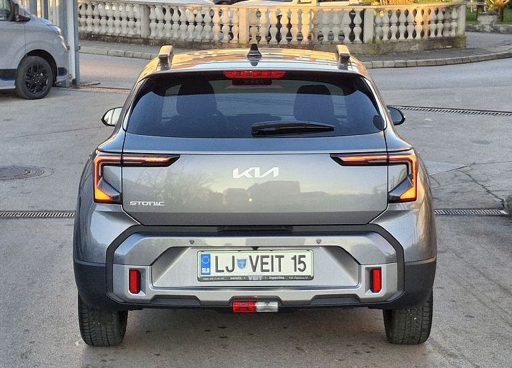 Zunanja slika - KIA Stonic - 1.0 LP  EX  Pulse M T - 5
