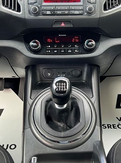 Zunanja slika - KIA Sportage - 1.7 CRDi+SLO+ALU+PDC+USB - 14