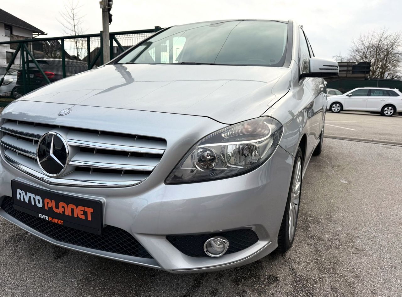 Zunanja slika - Mercedes-Benz B-Razred - B 200 CDI 2.LASTNICA KAMERA TEMPOMAT ALU 17 - 8