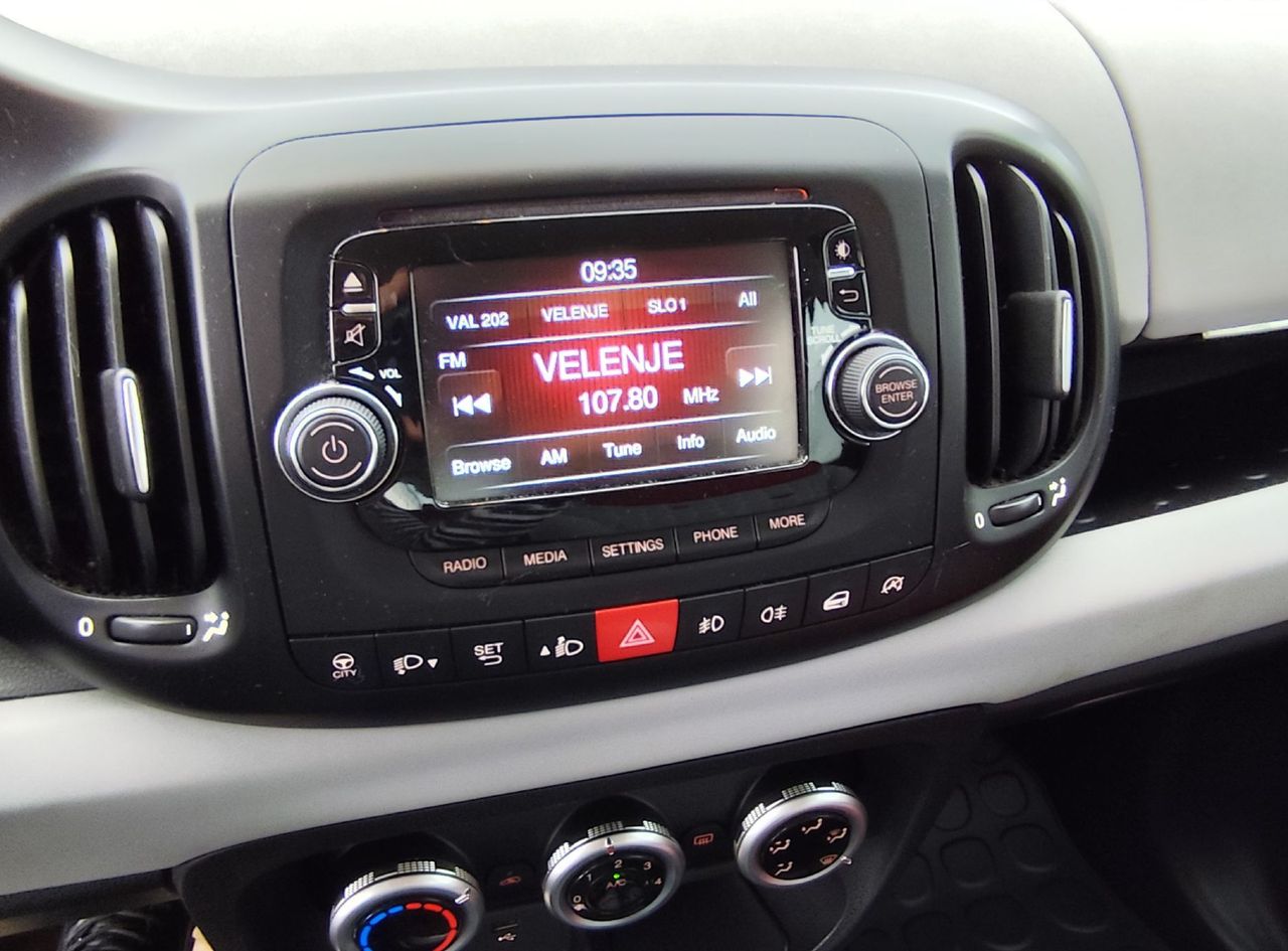 Zunanja slika - Fiat 500L - 0.9 TwinAir Turbo Lounge - 9