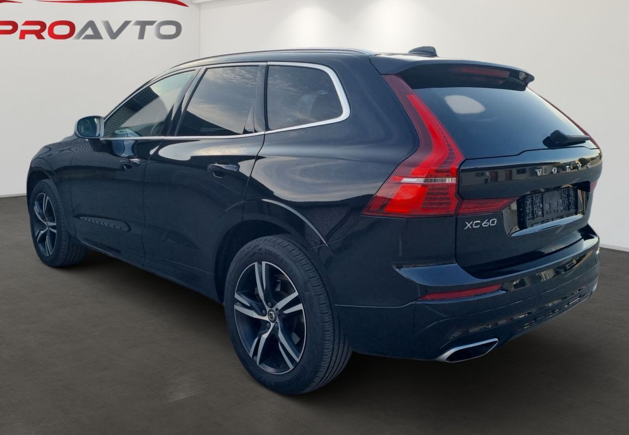 Zunanja slika - Volvo XC60 - D4 AWD R-Design 4X4 - 4