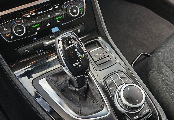 Zunanja slika - BMW Serija 2 - Active Tourer: 218i 140ks °AUTOMATIC° °FULL-LED° °NAVIGA - 10