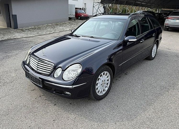 Zunanja slika - Mercedes-Benz E-Razred - E 270 CDI T ELEGANCE - NA OBROKE BRAZ POLOGA - - 1