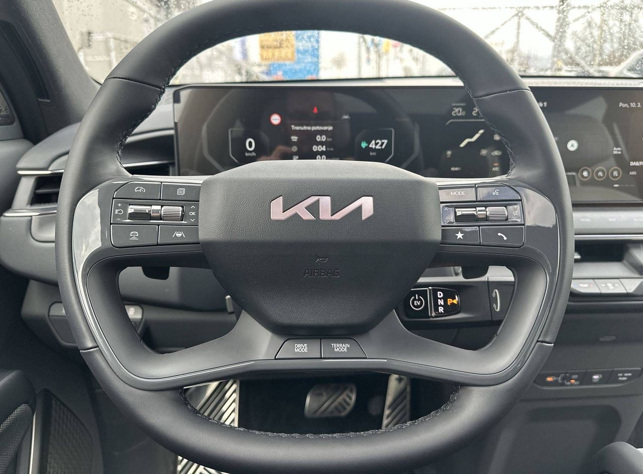 Zunanja slika - KIA EV9 - 99.8 kWh GT-Line Launch 141.5 kW. 7 sedežev - 14