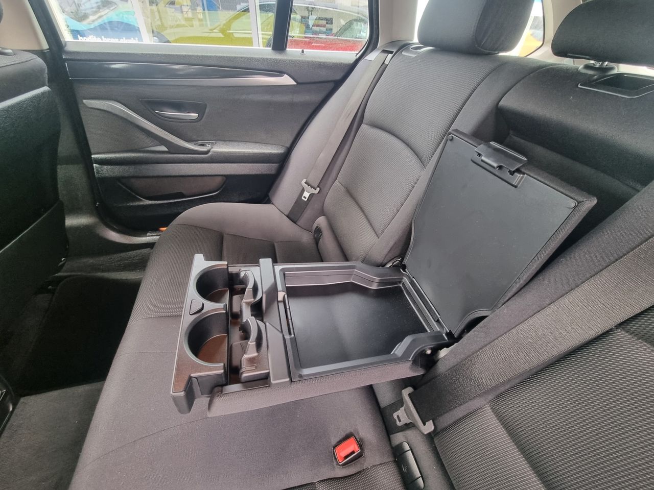 Zunanja slika - BMW serija 5 Touring - Serija 5 520d xDrive AVTOMATIK-NAVIGACIJA-PDC-ISOFIX - 15