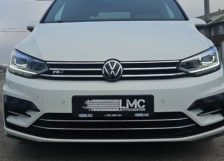 Zunanja slika - VW Touran - °R-LINE° 2.0 TDI DSG 150ks  °7-SEDEŽEV° °VIRTUAL° - 3