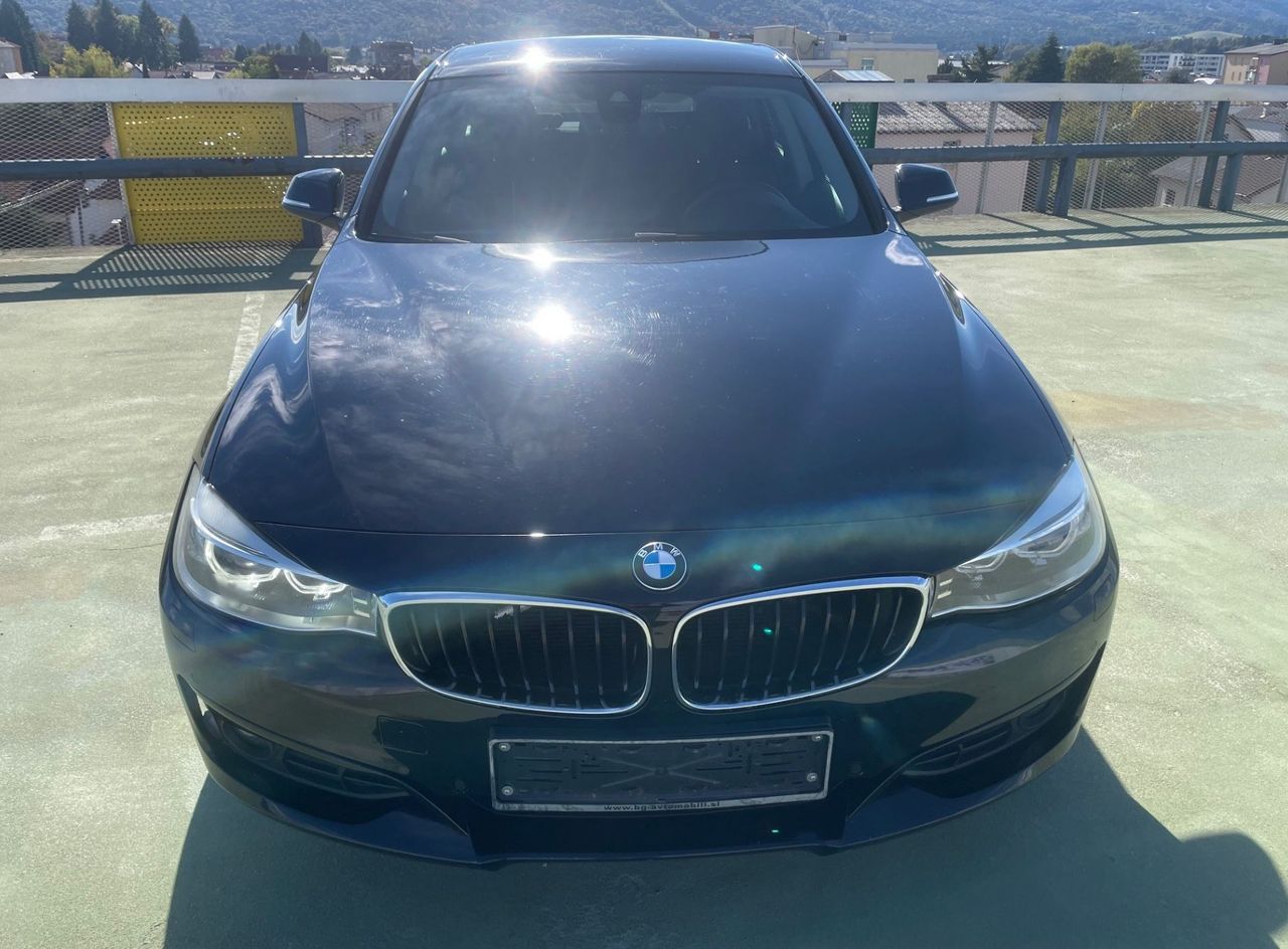 Zunanja slika - BMW Serija 3 - Gran Turismo: 320d SPORT LINE NAVI.XSENON.PDC. OGR. SEDE - 3