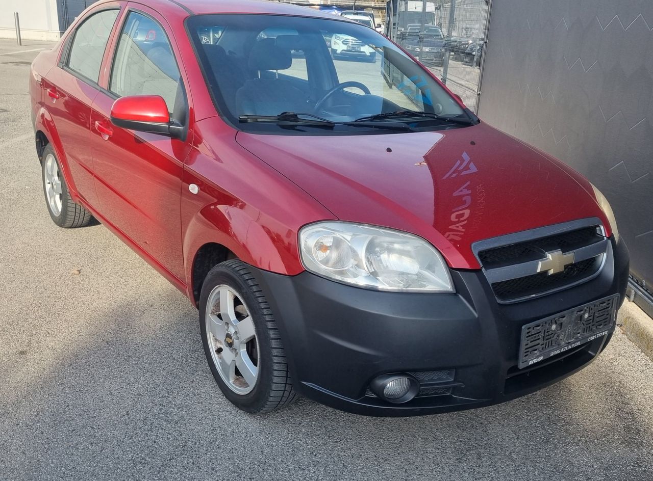 Zunanja slika - Chevrolet Aveo - 1.4 Avt.Slo vozilo. Redno servisiran - 1