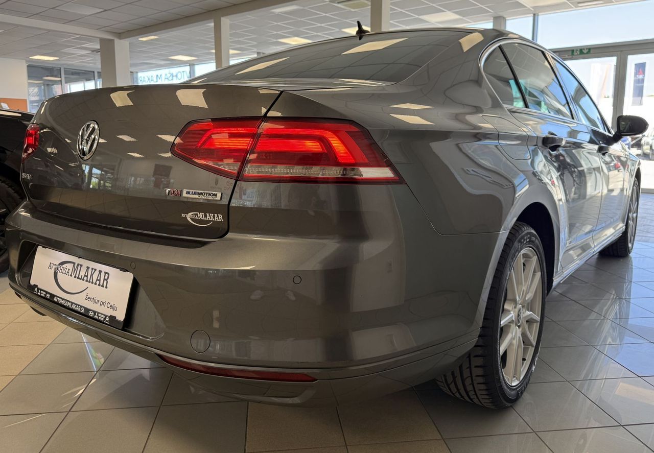 Zunanja slika - VW Passat - 1.6 TDI BMT Comfortline -FULL LED-NAVI-ACC-ALU- - 7