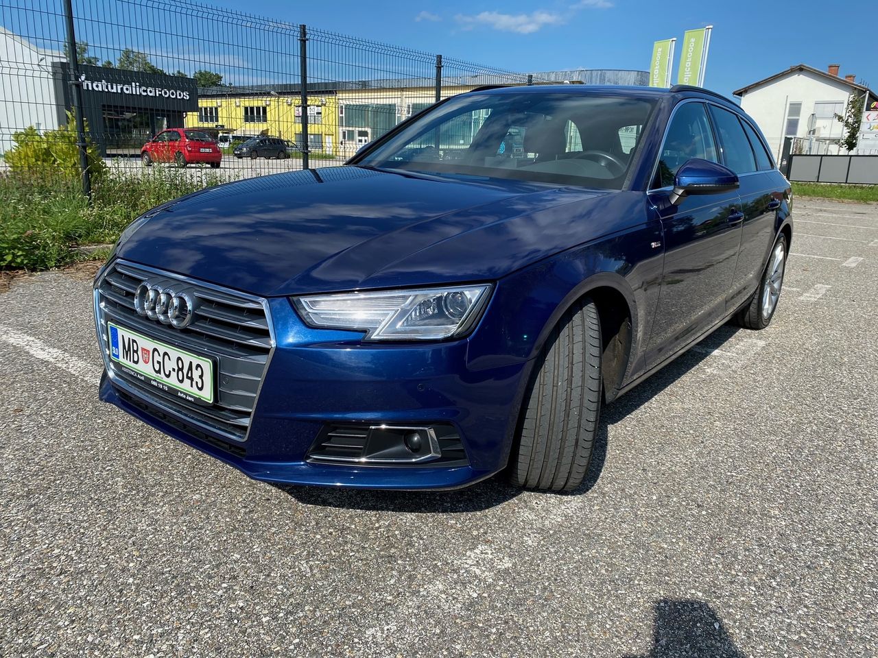 Zunanja slika - Audi A4 - Avant quattro 2,0 TDI Sport S tronic - 2