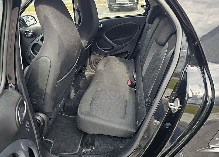 Zunanja slika - Smart Smart forfour - forfour EQ electric drive  82 KM PARKsenz|LED|gretjeSEDEŽEV - 9
