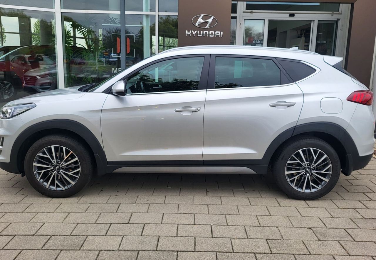 Zunanja slika - Hyundai Tucson - 1.6 GDI Premium slo-navi-alu-pdc-acc-tempom-kamera - 3