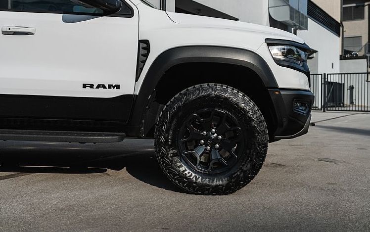 Zunanja slika - Dodge Ram - 1500 TRX 6.2L Hemi V8 TRX Level 2 | Carbon | Pano - 9