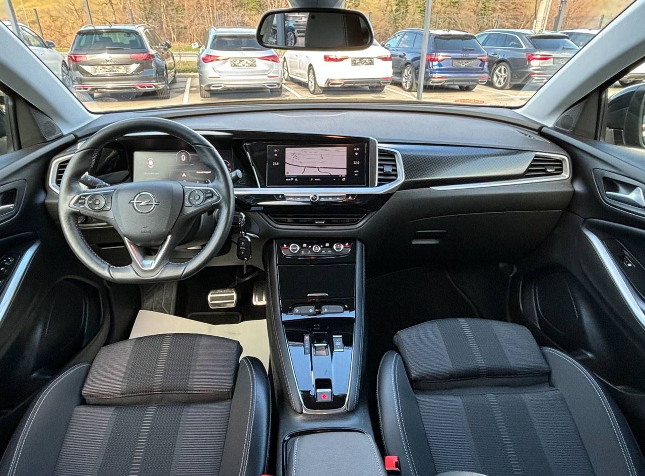 Zunanja slika - Opel Grandland - 1.2 TURBO GS LINE LED-KAMERA-NAVI - 9