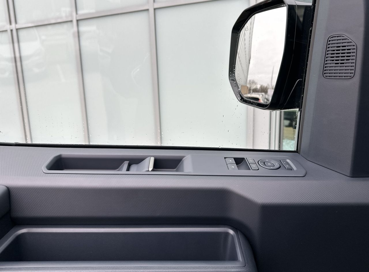 Zunanja slika - KIA PV5 - 71.2 kWh baterija 120 kW 163 KS  Quantum - 12