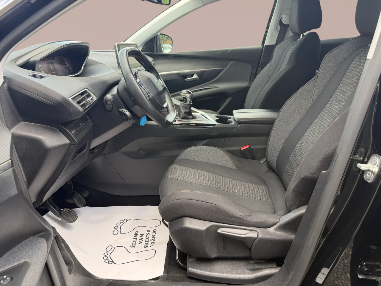 Zunanja slika - Peugeot 3008 - 1,5 BlueHDI 130 S&S Active - 9