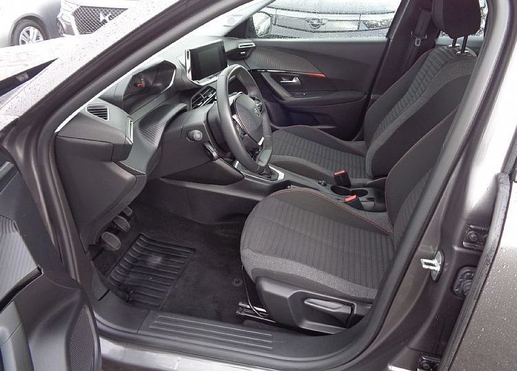 Zunanja slika - Peugeot 2008 - 1.2 100hp - SAMO 48.000km - ODLIČEN - 5