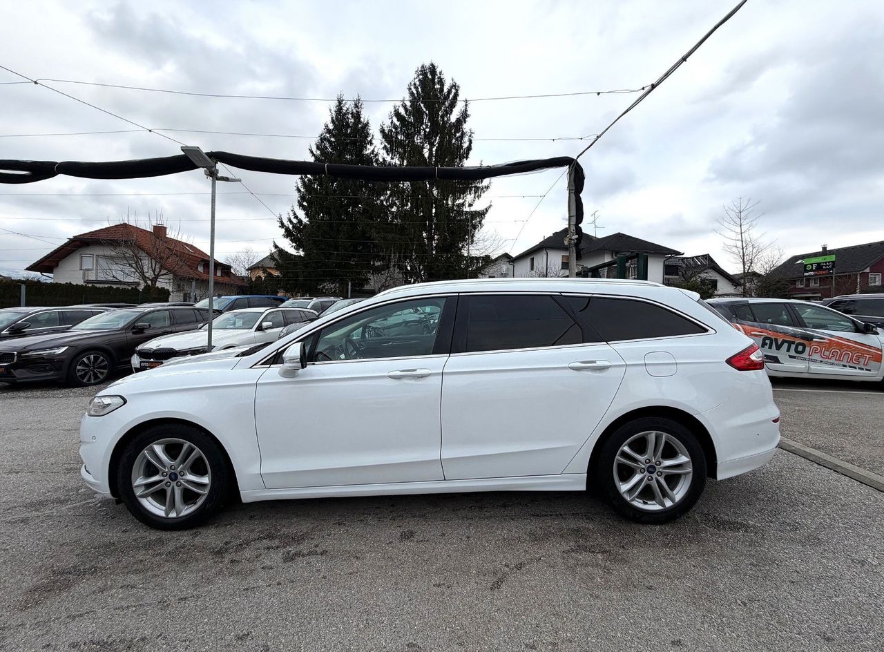 Zunanja slika - Ford Mondeo - 2.0 TDCi Titanium AUT. LED ACC TEMPOMAT NAVI DAB - 2