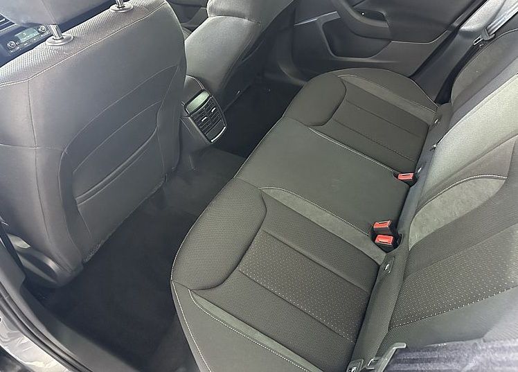 Zunanja slika - Škoda Kamiq - Scout 1.5 TSI 110kW.NEMŠKI.KAMERA.LED.NAVI.2024 - 5