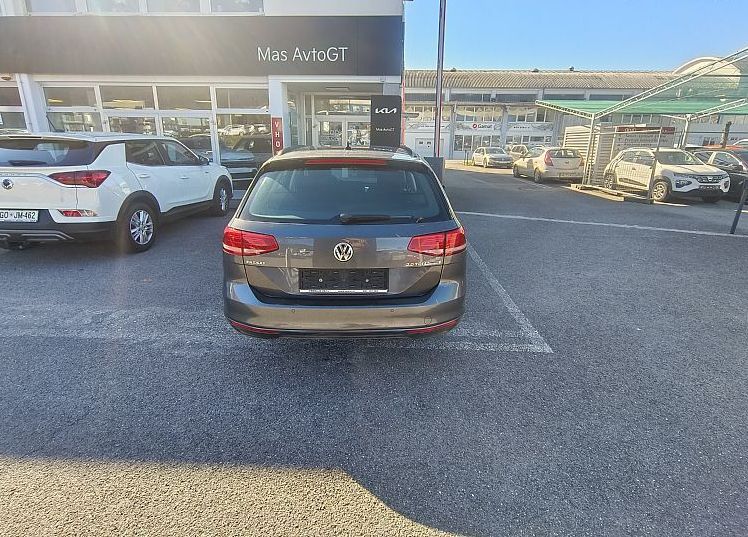 Zunanja slika - VW Passat - 2.0 TDI BMT Highline 110kW - 4