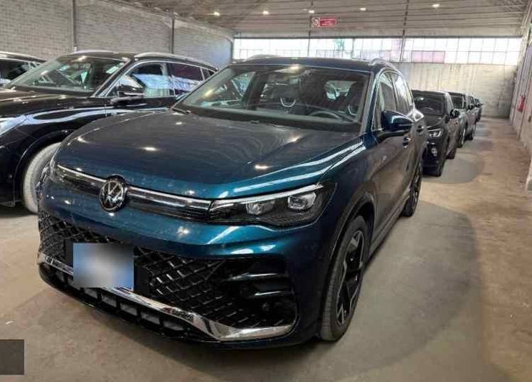 Zunanja slika - VW Tiguan - 2.0 TDI DSG R-Line 110kW.KAMERA.ACC.USNJE.LED - 1
