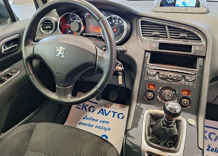 Zunanja slika - Peugeot 5008 - ACTIVE 1.6 HDI KREDIT BREZ POLOGA ODLIČNO OHRANJ - 7