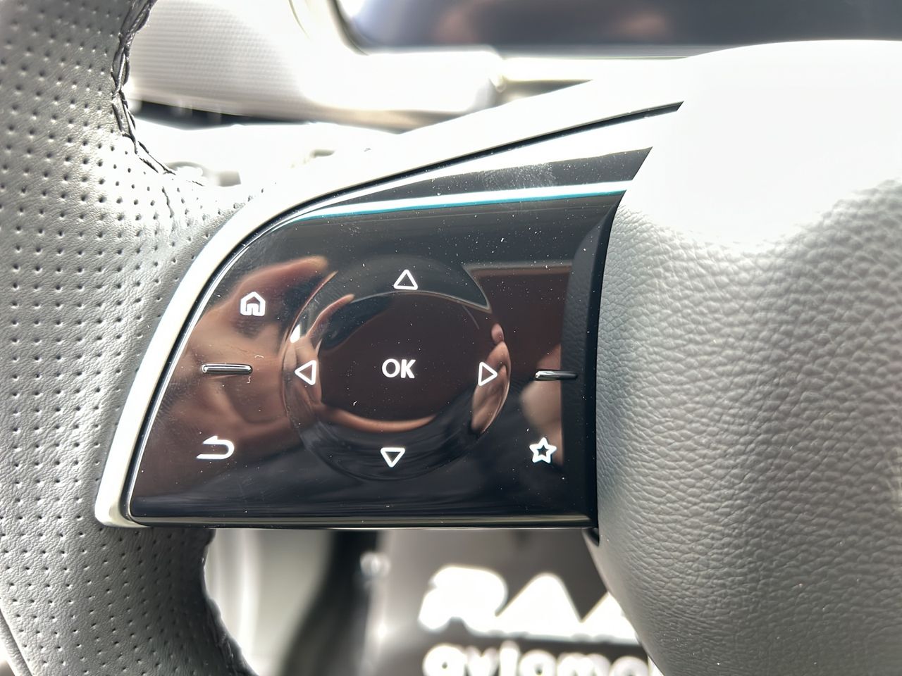 Zunanja slika - Baic X75 - X7 1.5T ELEGANCE + 360 + RADAR+PANORAMA+BLIS+ADAS - 14