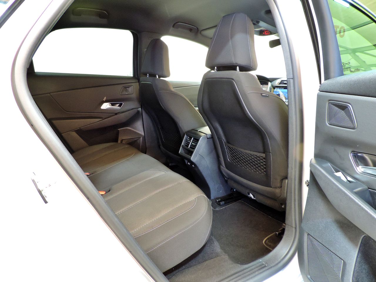 Zunanja slika - DS DS 7 - Crossback BlueHDi 130 S&S So Chic Avt. - 12