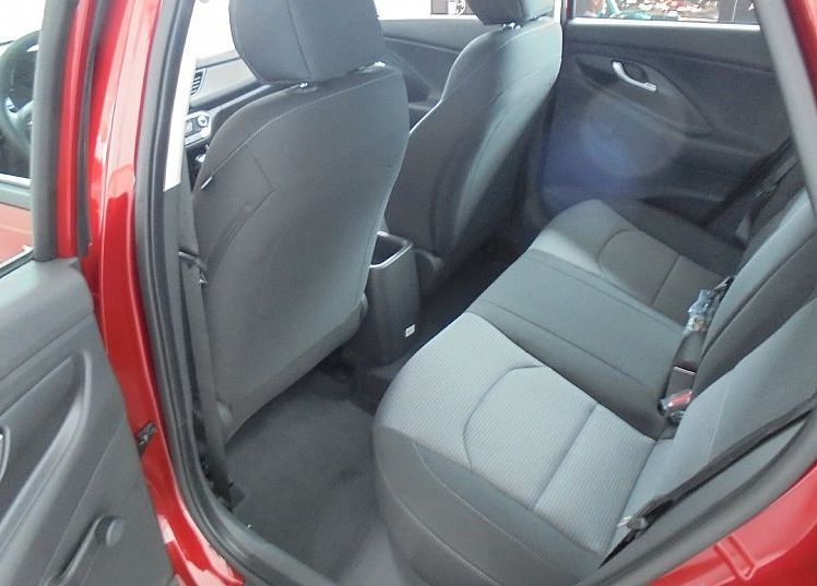 Zunanja slika - Hyundai i30 Wagon - 1.5 T-GDI 140 STYLE°alu 16° Winter° RAC° ZALOGA - 8