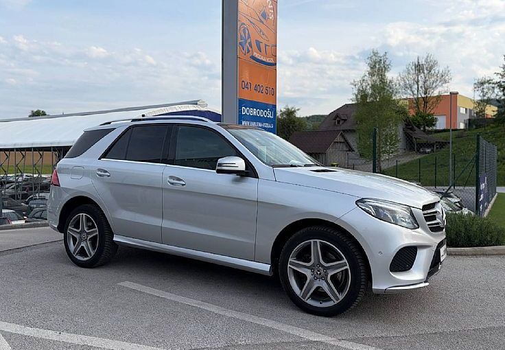 Zunanja slika - Mercedes-Benz GLE-Razred - GLE 350 d 4MATIC 132550 km AMG TOOP STANJE - 4