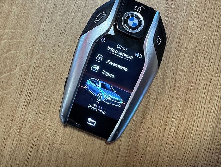 Zunanja slika - BMW Serija 5 - Touring: 520d AT -ACC -PANO -KAMERA -HEAD UP -DISPLAY KE - 12