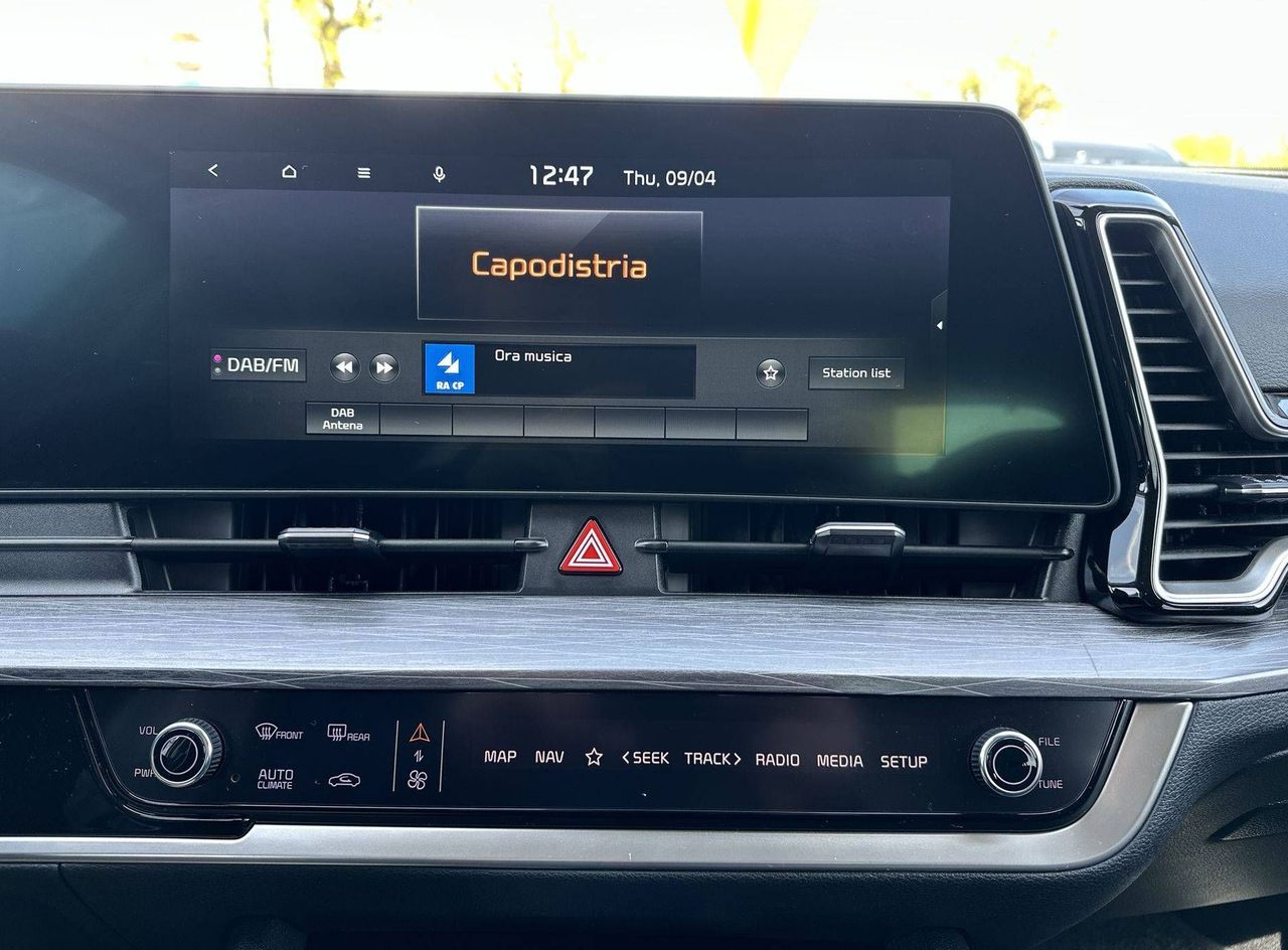 Zunanja slika - KIA Sportage - 1.6 T-GDI MHEV LX Fresh Plus ISG DCT - 16