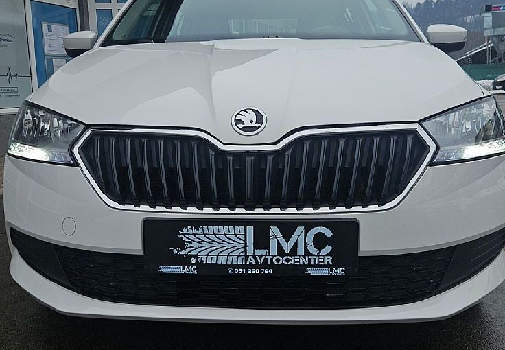 Zunanja slika - Škoda Fabia - 1.0 TSI 95ks °2-UPORABNIK° °LED° ° USB ° - 2