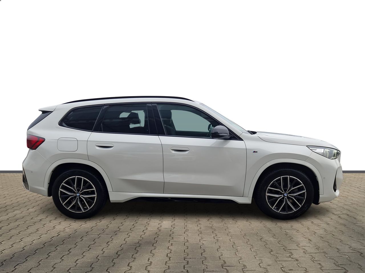 Zunanja slika - BMW X1 - xDrive20d - 11