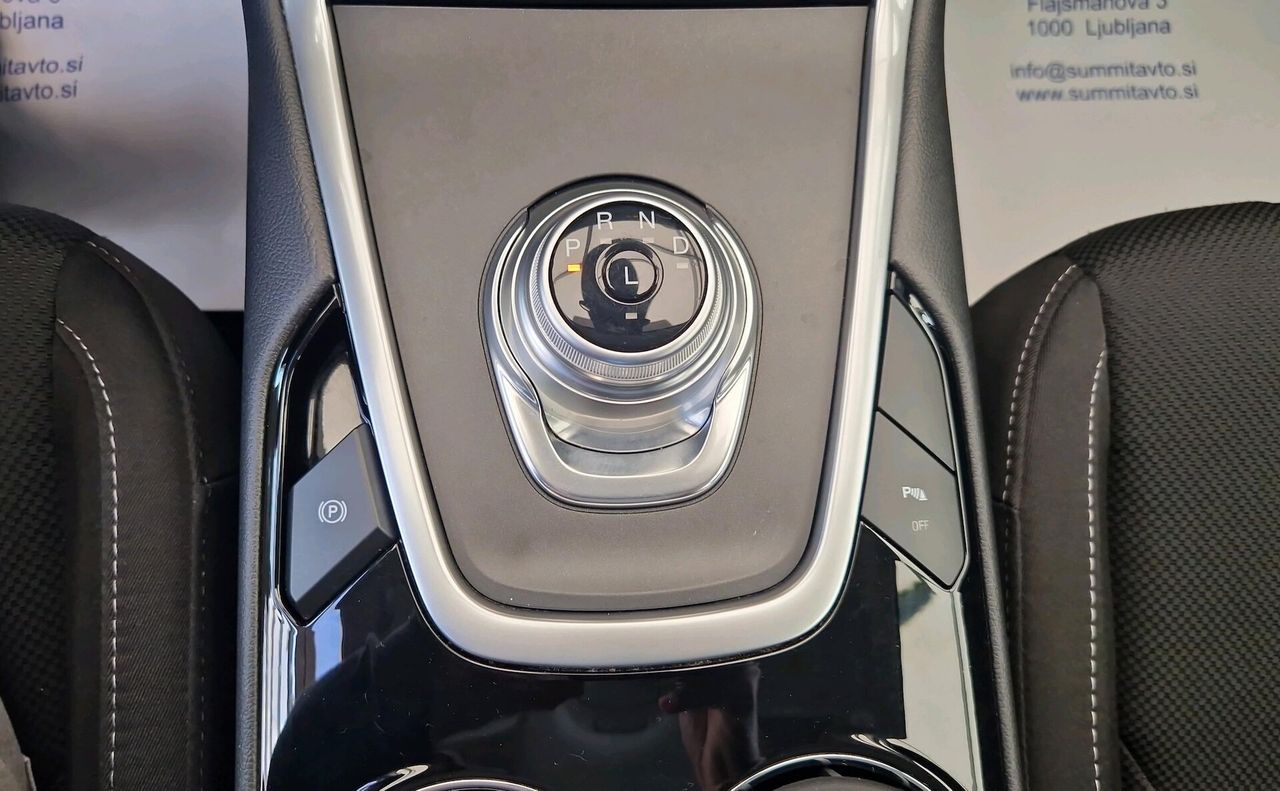 Zunanja slika - Ford S-MAX - 2.5 Hybrid FHEV Titanium AVT-NAVI-PDC-KEYLES-ZIM.P - 22