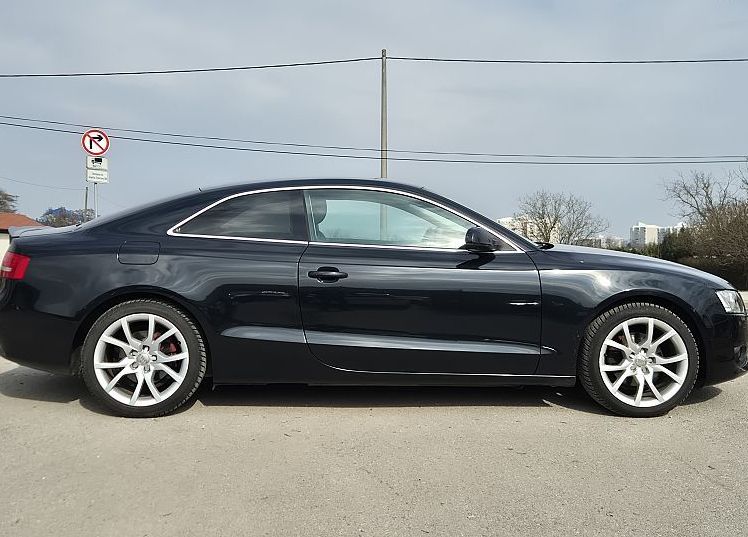 Zunanja slika - Audi A5 - 2.0 TDI COUPE °USNJE ° °ALU 18° - 8