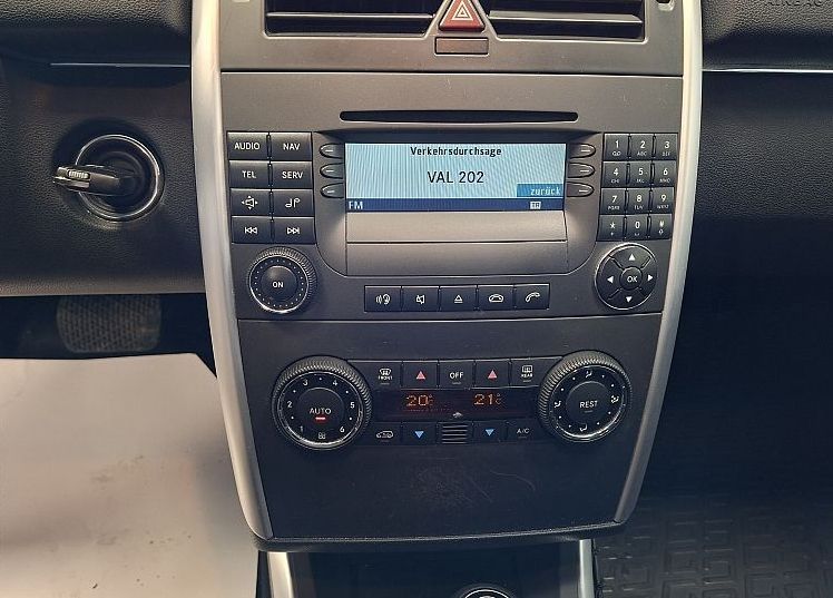 Zunanja slika - Mercedes-Benz B-Razred - B 180 CDI AUT.-HITRI KREDIT-ODLIČEN- - 11